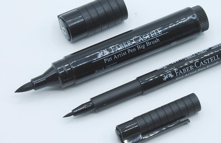 Pitt Artist pen noir