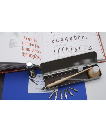 Set calligraphie avec manuel de l'association italienne ACI