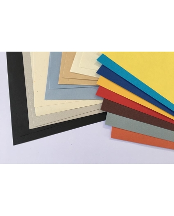 Sélection de 20 feuilles A4 mixtes