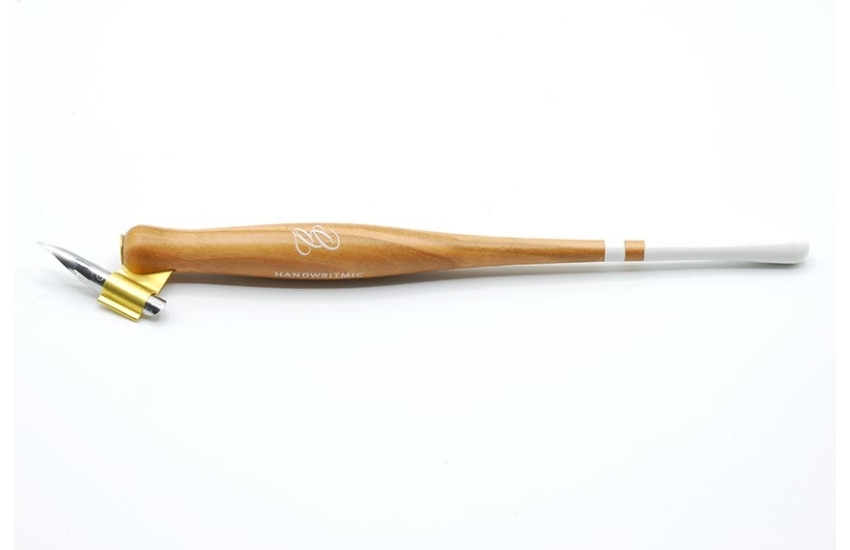 Barbara porte-plume coudé Handwritmic
