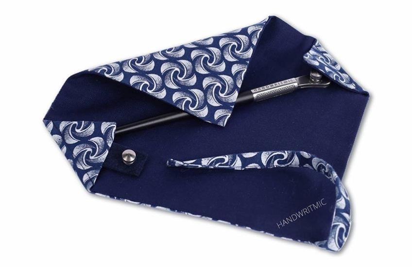 Ruling pen con astuccio di tessuto - A