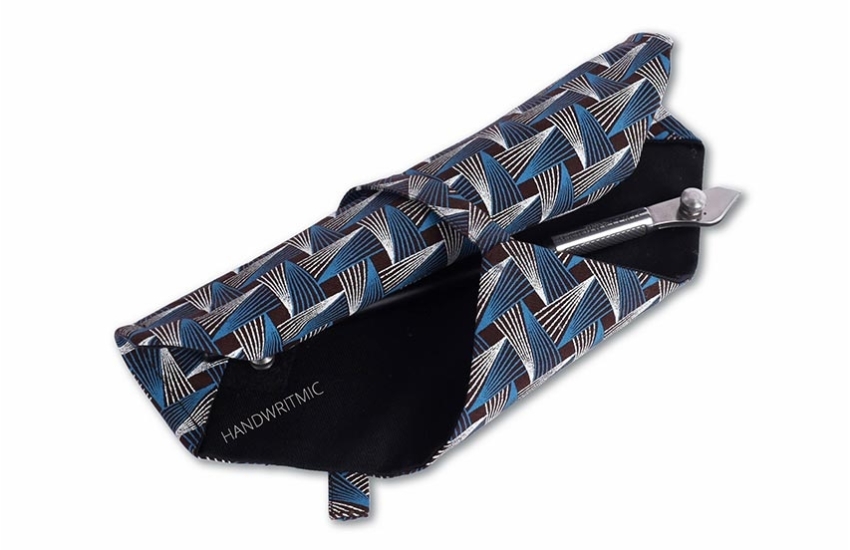 Ruling pen with wrap around case - B