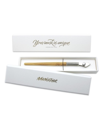 Ruling pen with olive wood handle