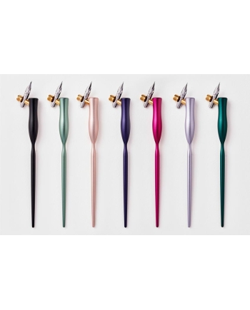 Tom's Studio Flourish penholder